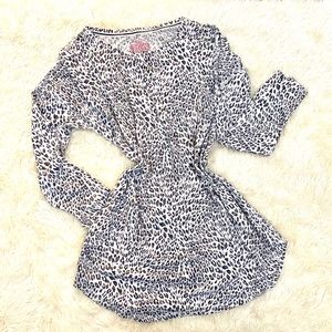 Sale❗️Victoria’s Secret Sleep Shirt size M